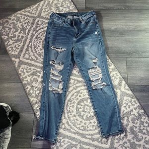 Ripped Stretch Jeans